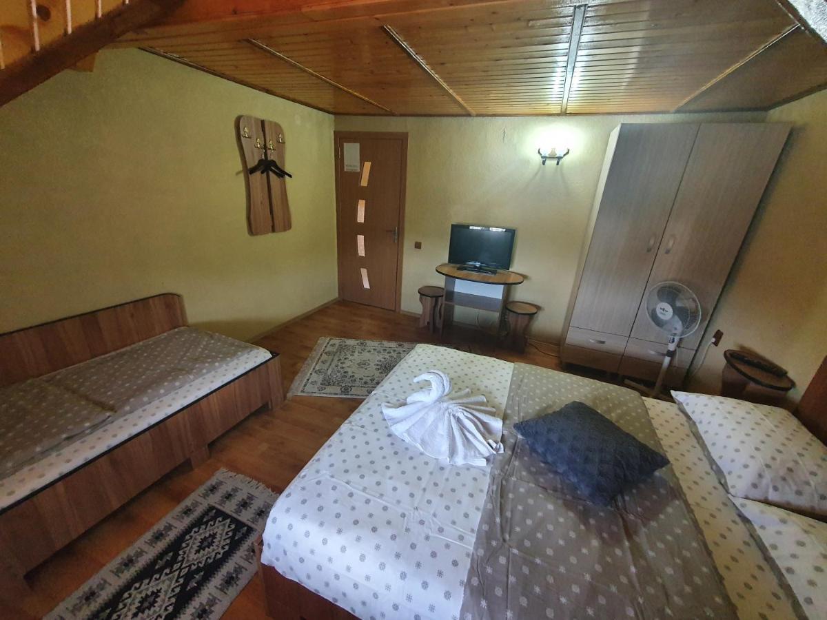 Pensiunea Dandu Corbeni Exterior foto